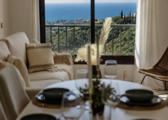 Beautiful Modern דירה מארבלה