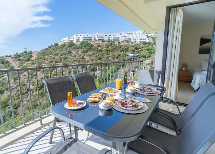 Beautiful Modern * מארבלה