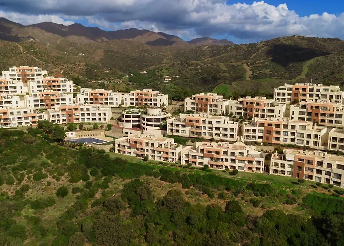 Beautiful Modern דירה מארבלה