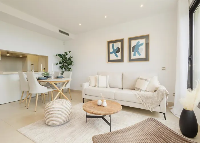דירה Beautiful Modern מארבלה