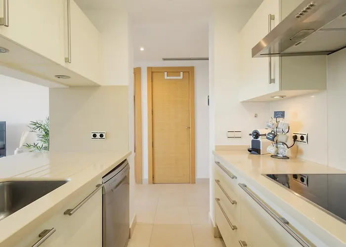 Beautiful Modern * מארבלה